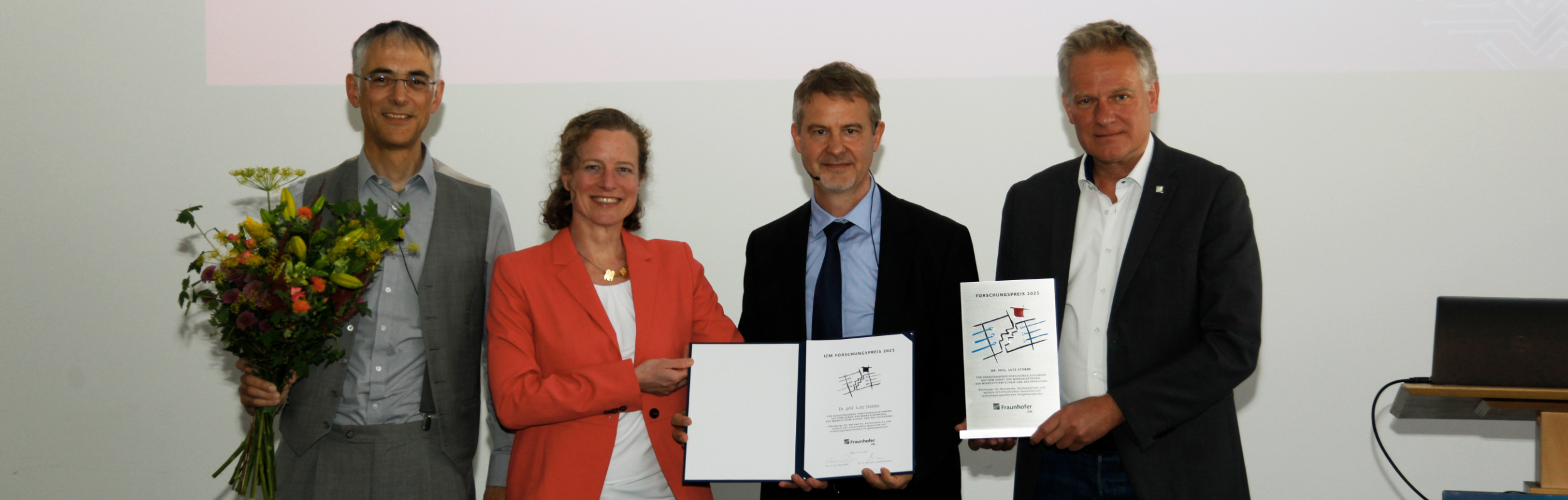 v. l. n. r.: Dr. Nils F. Nissen; Prof. Dr. Ulrike Ganesh; Dr. Lutz Stobbe & Prof. Dr.-Ing. Martin Schneider-Ramelow