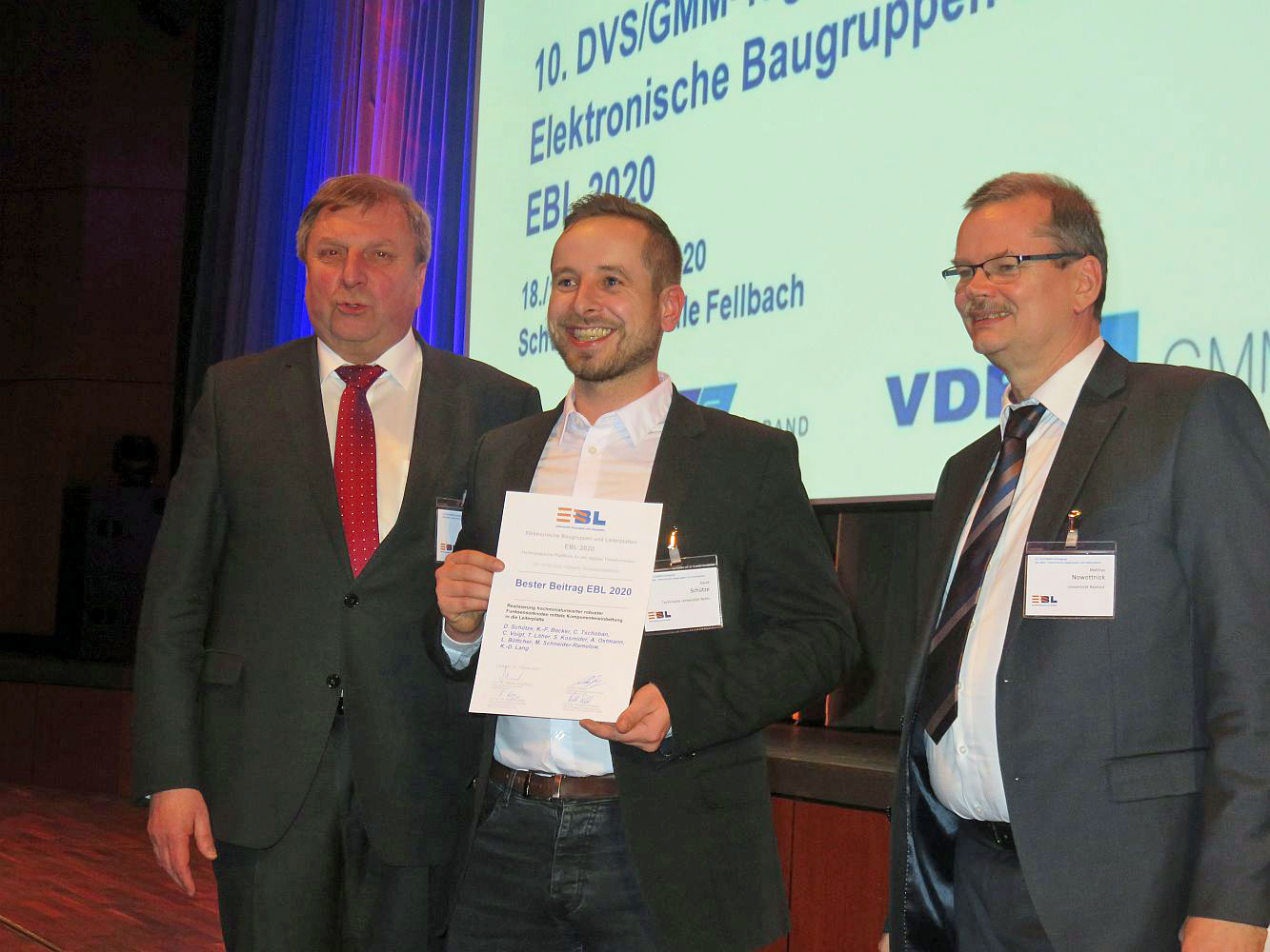 David Schütze Wins Best Paper Award at the EBL