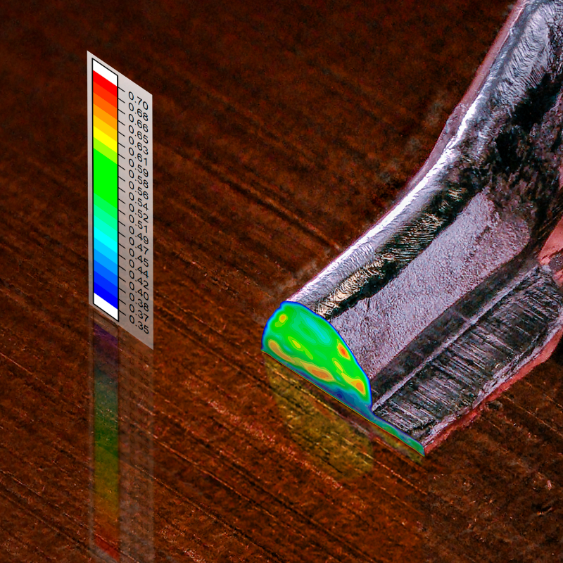 XL ScherWedge Angescherter Aluminium Dickdrahtbond mit 300 μm Durchmesser auf Kupfersubstrat und gemessener Eindringhärteverteilung im Querschnit