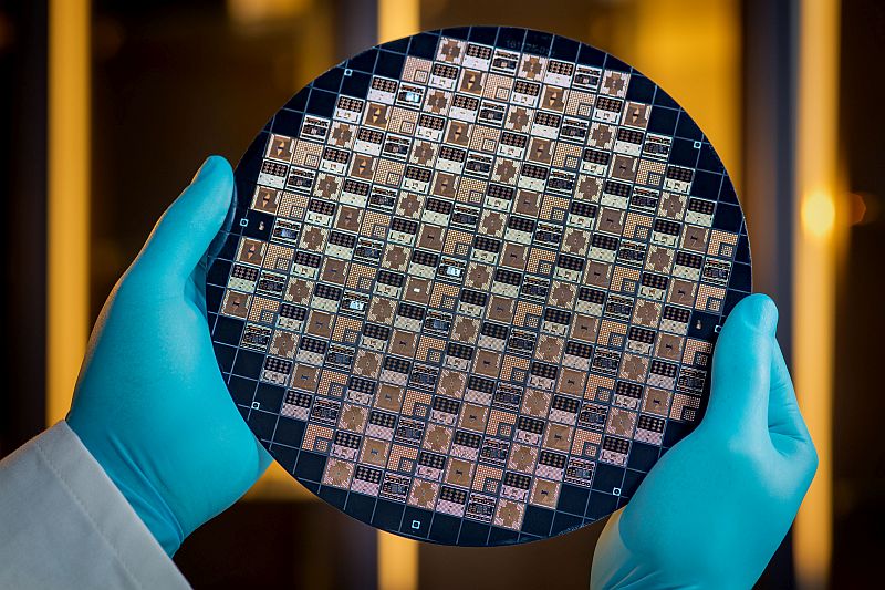 Cost-effective and individualized advanced electronic packaging in small batches now available 