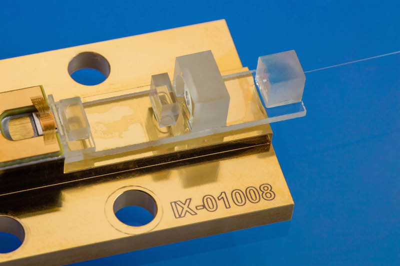 Hybrid Multi-Laser Emitter Fibre Coupling