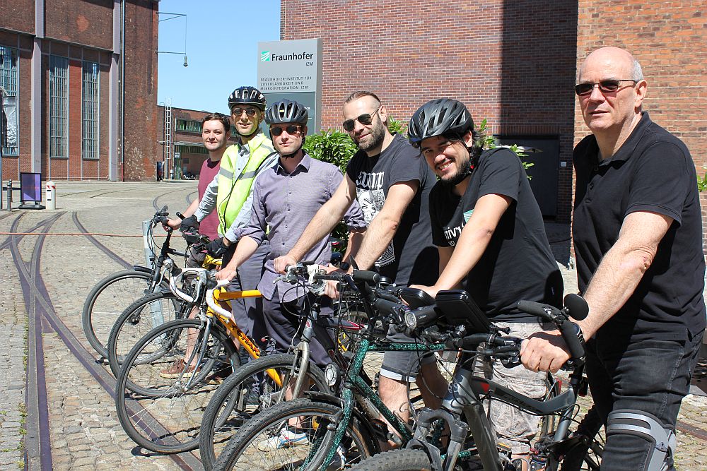 IZM staff pedaling for a better climate